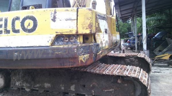 รถแบคโฮ KOMATSU SK200. MARK 3 รถแบคโฮ KOMATSU SK200. MARK 3