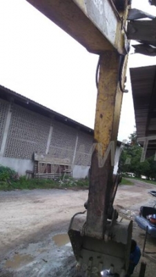 รถแบคโฮ KOMATSU SK200. MARK 3 รถแบคโฮ KOMATSU SK200. MARK 3