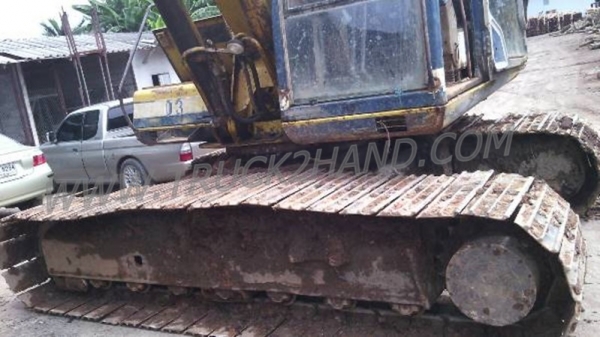 รถแบคโฮ KOMATSU SK200. MARK 3 รถแบคโฮ KOMATSU SK200. MARK 3