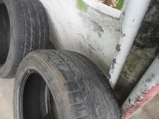 ยาง YOKOHAMA 265/50R20ปี09 สวยๆ 1 คู่ ราคา 1500 บาท ยาง YOKOHAMA 265/50R20ปี09 สวยๆ 1 คู่ ราคา 1500 บาท