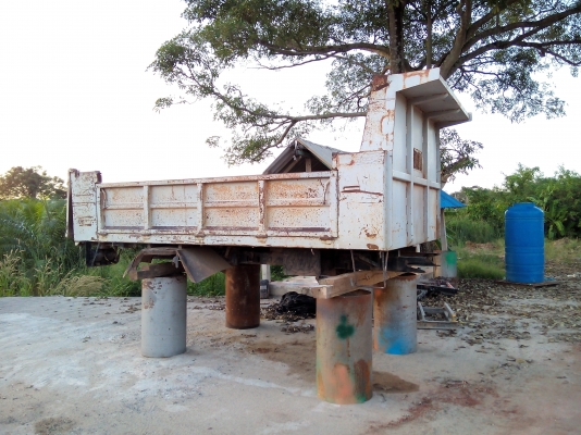 ขายกระบะดั๊ม 6 ล้อ