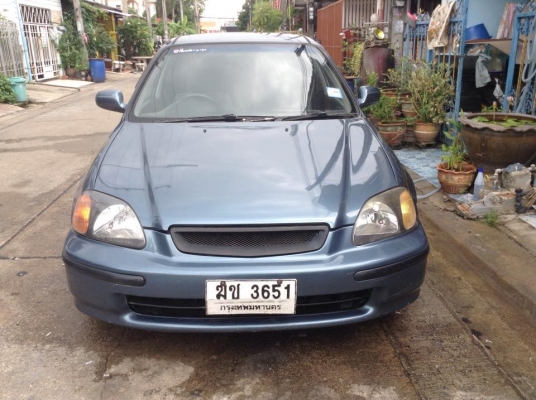ขายครับ HONDA CIVIC ตาโต ปี 96 เครื่อง V-TEC เครื่องดีมาก เกียรธรรมดา เหมาะกะขาซิ่ง วิ่งดีมาก สีภายนอกบาง พอได้ มีเก็บบ้าง ภายในไม่ขี้เหล่ แอรหนาวมาก ความร้อนจบ ช่วงล่าง ซิ่งๆ โชคแต่ง ค้ำ ปีกนก ซิ่ง โคตรหนึบ ช่วงล่าง พร้อมซิ่ง เด้งๆเลย ดิสสี่ล้อ แม็ก 4 ยา