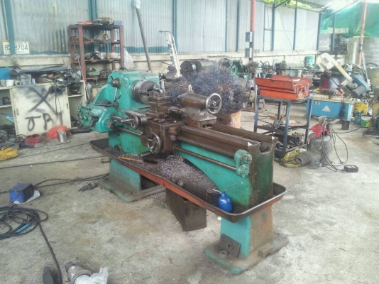 ขายเครื่องกลึง6ฟุตtaching 1000bกับเครื่องกลึง5ฟุตเยอรมันครับแพคคู่