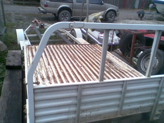 ขายกระบะทาทา (กระบะอย่างเดียวไม่มีข้าง) ลดกระหน่ำค่ะเหลือ 5500