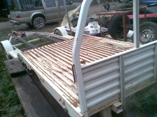 ขายกระบะทาทา (กระบะอย่างเดียวไม่มีข้าง) ลดกระหน่ำค่ะเหลือ 5500