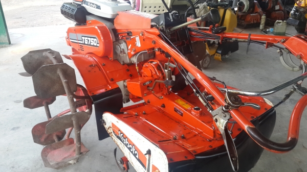 รถพรวนดิน รหัส g-21 รถพรวนดิน รหัส g-21