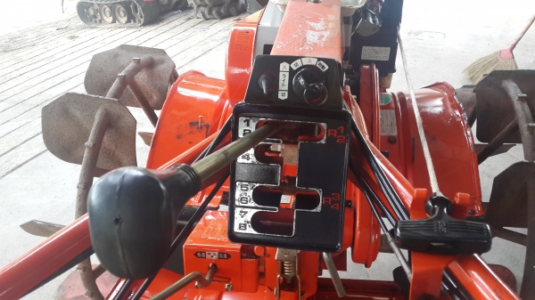 รถพรวนดิน รหัส g-21 รถพรวนดิน รหัส g-21