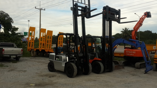 รถยกnissan3ตันสภาพเต็ม100รุ่นคิ้วหวาน