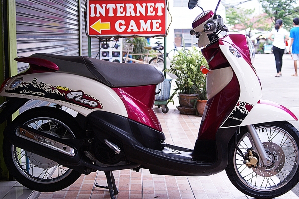 ฟีโน สวยมีลอยบ้างตามประสารถมือสอง เครื่องเดิมๆ สวยๆ ไม่ดัง ไม่หอน *ซื้อขายย่อมมีการต่อลองแต่จะขอลดถึงสามพันสี่พันบาทก็ไม่ไหวนะค่ะ* ภาษี ไม่ขาด สภาพสวย ขันนิ่ง เดิมๆ