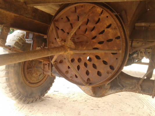 ขายรถอีแต๋น คัตซีหน้า4ลากข้าวได้5-6เกวียนสภาพพร้อมใช้