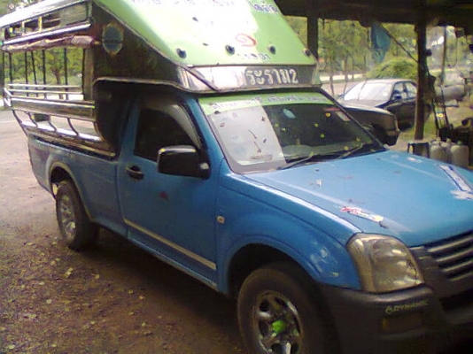 ขาย ISUZU DMAX 2500 Di ปี05 ตัวแรก มีหลังคาพร้อมเบาะ ขาย170,000 บาท พร้อมทำสีให้ใหม่(สีนํ้าเงิน) ลูกค้าจากชลบุรีรับไปดูแลเเล้วครับ