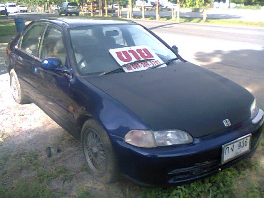 ขายรถเก๋งฮอนด้าซีวิค 1500ซีซี เครื่องคาบูขาย 68,000บาท