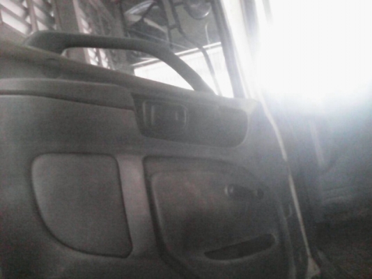 รถฮีโน่ 10 ล้อ ตู้เย็น 220 แรงม้า. ปี 47 สนใจติดต่อ 081 - 6079515 รถฮีโน่ 10 ล้อ ตู้เย็น 220 แรงม้า. ปี 47 สนใจติดต่อ 081 - 6079515