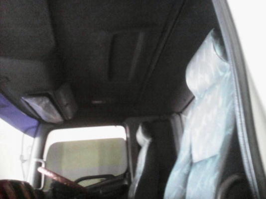 รถฮีโน่ 10 ล้อ ตู้เย็น 220 แรงม้า. ปี 47 สนใจติดต่อ 081 - 6079515 รถฮีโน่ 10 ล้อ ตู้เย็น 220 แรงม้า. ปี 47 สนใจติดต่อ 081 - 6079515