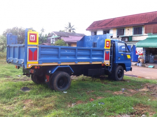 ขายรถบรรทุกหกล้อดัมพ์ ISUZU JAANPR559LK ปี 32 เครื่อง 4BG1-125 แรง ขายรถบรรทุกหกล้อดัมพ์ ISUZU JAANPR559LK ปี 32 เครื่อง 4BG1-125 แรง