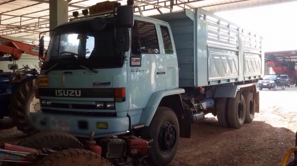 ขายรถพ่วงสิบล้อดัมพ์ ISUZU FXZ23NFPR นางฟ้าแท้ เครื่อง 240 แรง ปี 44 แม่ดัมพ์สามมิตร ลูก 3 เพลายัดดัมพ์เหล็กยาว 6 เมตร