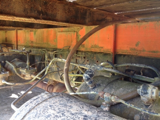 รถฮีโน่ 10 ล้อ ท้ายลาด FM3M  195 แรงม้า.  สนใจติดต่อ  081 - 6079515