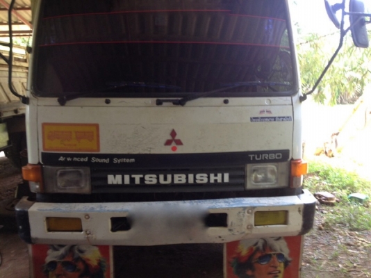 รถมิตซู  10  ล้อดั้ม  FN527M - TF   220 แรงม้า.  สนใจติดต่อ 081 - 6079515