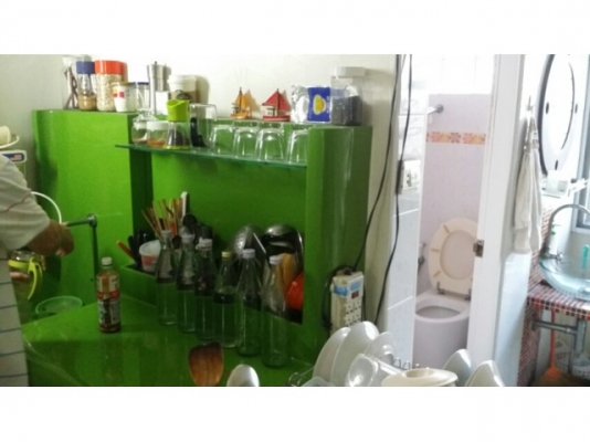 ขายอาคารพาณิชย์ 3 ชั้นครึ่ง พหลโยธิน 52 เนื้อที่ 21 ตรว สวยๆ