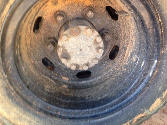 **655,000 บ.ต่อรอง**ขาย6ล้อดั้มดิน5คิว สวยๆ HINO FB2WEKA ซุปเปอร์เสี่ย วางเครื่องJO5C-150แรง แห้งๆแน่นๆ ไม่มีเยิ้ม เกียร์ดีไม่มีหลุด ช่วงล่างFหน้า-หลัง คัสซีสวยเดิม ไม่ปะไม่ดาม ไม่มีบวม กระบะดั้มเหล็ก5ตัน3.60ม.ยิงหน้าสภาพสวย พื้นสวยข้างสวยไม่มีผุ หัวเก๋งส