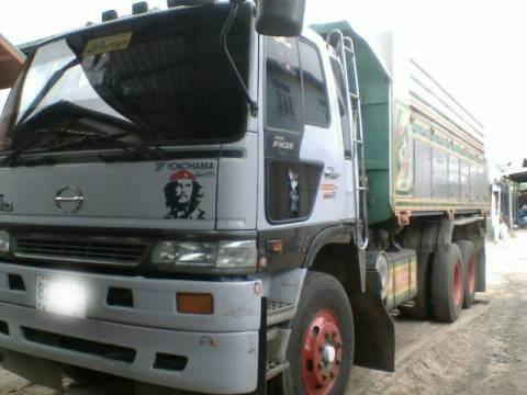 **1,540,000 บ.ต่อรอง**ขาย10ล้อ2เพลาดั้ม HINO FM2KNMD 240HP เครื่องเดิมเกียร์เดิม เครื่องดี แน่นดี แรงไม่เยิ้ม เกียร์ดีไม่หลุดไม่หอน ช่วงล่างเดิม คัสซีสวยไม่ปะไม่ดาม กระบะดั้มเนียมสภาพดี พื้นดีข้างดีไม่ผุ ดั้มดีไม่มียุบ หัวเก๋งสวยเดิม ภายในคอนโซลครบ พ.พาวเ