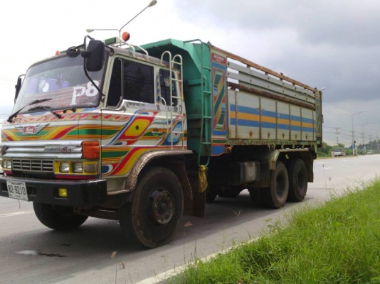 ***ขายแล้วครับขอบคุณ Truck2hand ขาย10ล้อ2เพลาดั้ม HINO F18 FM187LA วางเครื่องHO7D-195แรง(ลงเล่ม) เกียร์อีตั้น เครื่องดีแน่นดี แรง เกียร์ดีไม่หลุด ช่วงล่างเดิม คัสซีดีเดิมยังสวย มีบวมช่วงคอหน่อยนึง กับช่วงปลายทั้ง2ข้าง(ตามรูป) สโลวเดิมกระบะดั้มเนียมสภาพดี ***ขายแล้วครับขอบคุณ Truck2hand ขาย10ล้อ2เพลาดั้ม HINO F18 FM187LA วางเครื่องHO7D-195แรง(ลงเล่ม) เกียร์อีตั้น เครื่องดีแน่นดี แรง เกียร์ดีไม่หลุด ช่วงล่างเดิม คัสซีดีเดิมยังสวย มีบวมช่วงคอหน่อยนึง กับช่วงปลายทั้ง2ข้าง(ตามรูป) สโลวเดิมกระบะดั้มเนียมสภาพดี