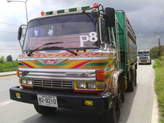 ***ขายแล้วครับขอบคุณ Truck2hand ขาย10ล้อ2เพลาดั้ม HINO F18 FM187LA วางเครื่องHO7D-195แรง(ลงเล่ม) เกียร์อีตั้น เครื่องดีแน่นดี แรง เกียร์ดีไม่หลุด ช่วงล่างเดิม คัสซีดีเดิมยังสวย มีบวมช่วงคอหน่อยนึง กับช่วงปลายทั้ง2ข้าง(ตามรูป) สโลวเดิมกระบะดั้มเนียมสภาพดี ***ขายแล้วครับขอบคุณ Truck2hand ขาย10ล้อ2เพลาดั้ม HINO F18 FM187LA วางเครื่องHO7D-195แรง(ลงเล่ม) เกียร์อีตั้น เครื่องดีแน่นดี แรง เกียร์ดีไม่หลุด ช่วงล่างเดิม คัสซีดีเดิมยังสวย มีบวมช่วงคอหน่อยนึง กับช่วงปลายทั้ง2ข้าง(ตามรูป) สโลวเดิมกระบะดั้มเนียมสภาพดี