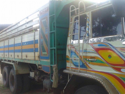 ***ขายแล้วครับขอบคุณ Truck2hand ขาย10ล้อ2เพลาดั้ม HINO F18 FM187LA วางเครื่องHO7D-195แรง(ลงเล่ม) เกียร์อีตั้น เครื่องดีแน่นดี แรง เกียร์ดีไม่หลุด ช่วงล่างเดิม คัสซีดีเดิมยังสวย มีบวมช่วงคอหน่อยนึง กับช่วงปลายทั้ง2ข้าง(ตามรูป) สโลวเดิมกระบะดั้มเนียมสภาพดี ***ขายแล้วครับขอบคุณ Truck2hand ขาย10ล้อ2เพลาดั้ม HINO F18 FM187LA วางเครื่องHO7D-195แรง(ลงเล่ม) เกียร์อีตั้น เครื่องดีแน่นดี แรง เกียร์ดีไม่หลุด ช่วงล่างเดิม คัสซีดีเดิมยังสวย มีบวมช่วงคอหน่อยนึง กับช่วงปลายทั้ง2ข้าง(ตามรูป) สโลวเดิมกระบะดั้มเนียมสภาพดี