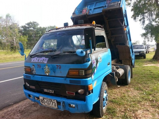 ขายรถดั้มISUZU TL100แรง ดั้ม3คิว สภาพสวยพร้อมใช้งาน เอกสารพร้อมโอน สนใจโทร 090-8588220คุณนะ ID:narong498 หรือ www.truck.in.th/498  FB:ณรงค์ ซื้อขายรถมือสอง จัดไฟแนนซ์ได้ เงื่อนไขง่ายๆวันเดียวรับรถ