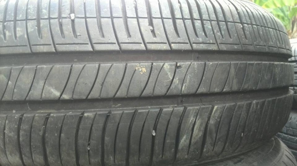 ขายยาง MICHELIN 175-65-14 ปี13 สภาพน้องๆป้ายแดง คู่ละ 1,900 บาท