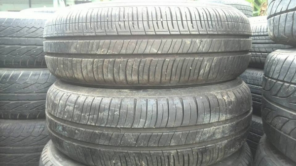 ขายยาง MICHELIN 175-65-14 ปี13 สภาพน้องๆป้ายแดง คู่ละ 1,900 บาท