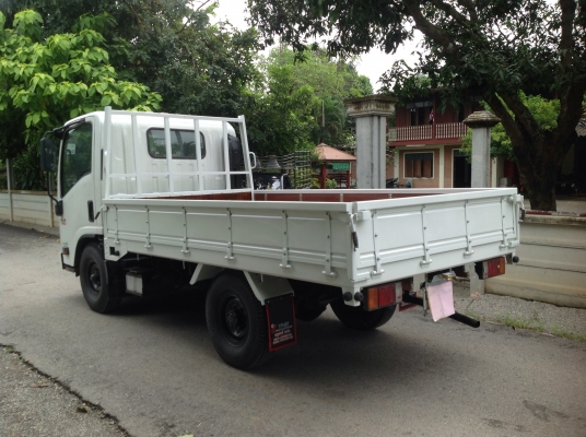 ขาย 4 ล้อ NLR-130 ไม่ติดเวลา ปี 52 ขาย 4 ล้อ NLR-130 ไม่ติดเวลา ปี 52