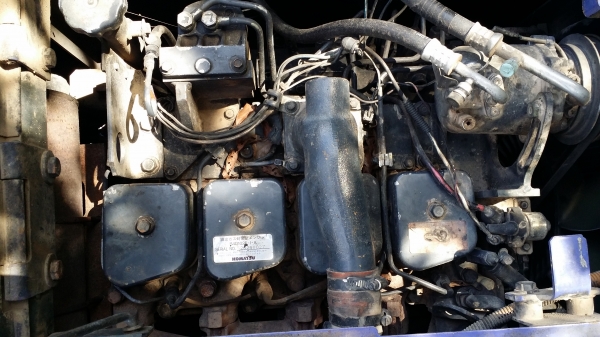 ขายด่วน รถแม็คโค PC128 US-2 พร้อมรถหกล้อหางปลา JCM ทะเบียนพร้อมทั้งสองคัน