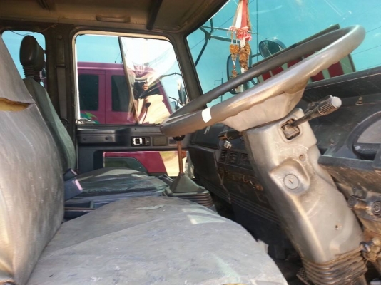 ขายเทรลเลอร์ร็อกกี้175แรง เครื่องดี แคชซีสวย พ.เพาเวอร์ เบรกทิฟฟี่ ภายในสวย สภาพพร้อมใช้งาน เอกสารพร้อมโอน จัดไฟแนนซ์ได้ เงื่อนไขง่ายๆวันเดียวรับรถ สนใจโทร 090-8588220คุณนะ ID:narong498 หรือwww.truck.in.th/498 FB:ณรงค์ ซื้อขายรถมือสอง(เว็บไซต์ส่วนตัว)