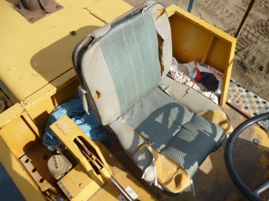 รถตักล้อยาง Komatsu WA100-1#21456 มือสอง ญี่ปุ่น สนใจโทร. 080-6565422 (หนิง)