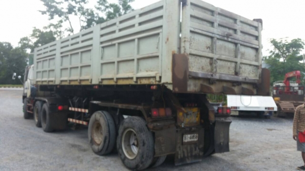 หางลูกพ่วงดั้ม2คานแท้ๆของSMM สามมิตร หางสวยพร้อมใช้ ปี*39ไม่เคยหล่น...เดิมลอนเฉียงเปลื่ยนใหม่แบบที่เห็น..