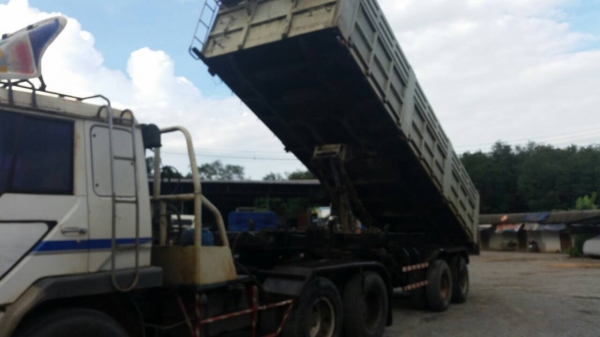 หางลูกพ่วงดั้ม2คานแท้ๆของSMM สามมิตร หางสวยพร้อมใช้ ปี*39ไม่เคยหล่น...เดิมลอนเฉียงเปลื่ยนใหม่แบบที่เห็น..