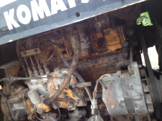 ขายรถตักล้อยาง