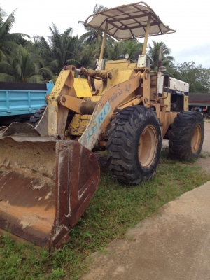 ขายรถตักล้อยาง