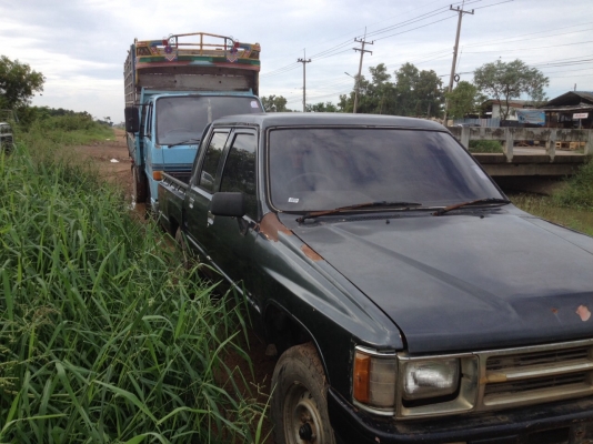 ขายฮี่โร่ 4 ประตู ไม่มีเครื่องเกียร์ เอกสารครบแจ้งจอด ภายใน คลัชชีสวยๆ ขายฮี่โร่ 4 ประตู ไม่มีเครื่องเกียร์ เอกสารครบแจ้งจอด ภายใน คลัชชีสวยๆ