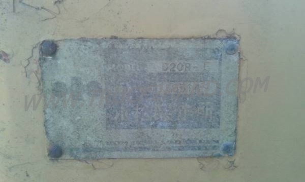 แทร็คเตอร์ KOMATSU รุ่น D 20 P-5 4 สูบ แทร็คเตอร์ KOMATSU รุ่น D 20 P-5 4 สูบ