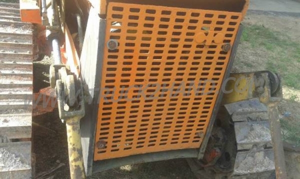 แทร็คเตอร์ KOMATSU รุ่น D 20 P-5 4 สูบ แทร็คเตอร์ KOMATSU รุ่น D 20 P-5 4 สูบ