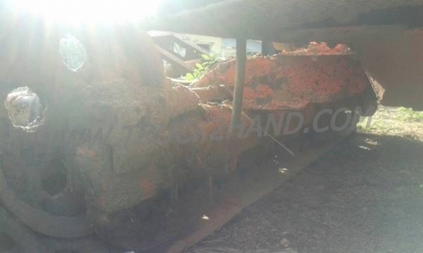 แทร็คเตอร์ KOMATSU รุ่น D 20 P-5 4 สูบ แทร็คเตอร์ KOMATSU รุ่น D 20 P-5 4 สูบ