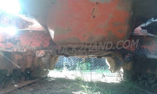 แทร็คเตอร์ KOMATSU รุ่น D 20 P-5 4 สูบ แทร็คเตอร์ KOMATSU รุ่น D 20 P-5 4 สูบ