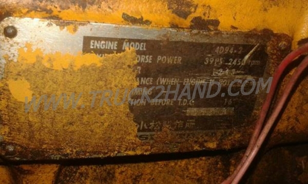 แทร็คเตอร์ KOMATSU รุ่น D 20 P-5 4 สูบ แทร็คเตอร์ KOMATSU รุ่น D 20 P-5 4 สูบ
