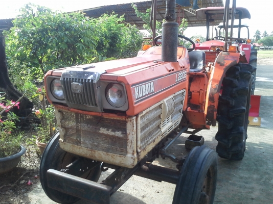 ขาย แทรกเตอร์ KUBOTA L2202 ถูกๆ สวยๆ