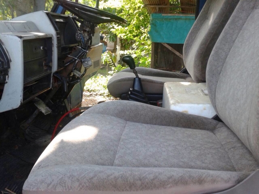 6ล้อ115แรง ISUZU ปี*2519 เครื่อง4BD1-136878 คัสซีโค๊ต 7719340