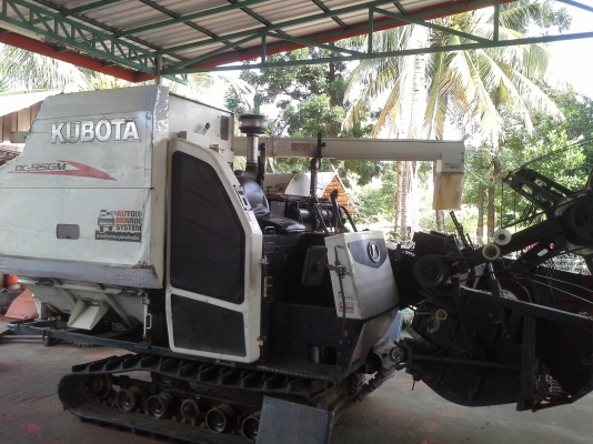 ขายรถเกี่ยวข้าว DC-95GM