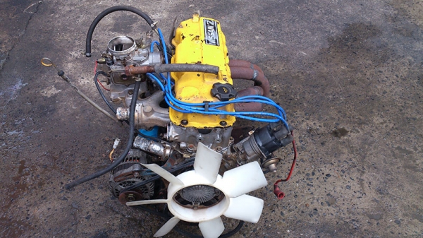 ขายเครื่องยนต์เบนซินใส่รถกระบะ 8950 บาท