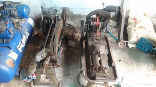 ขายเครื่องเลื่อยHERO   2ตัว